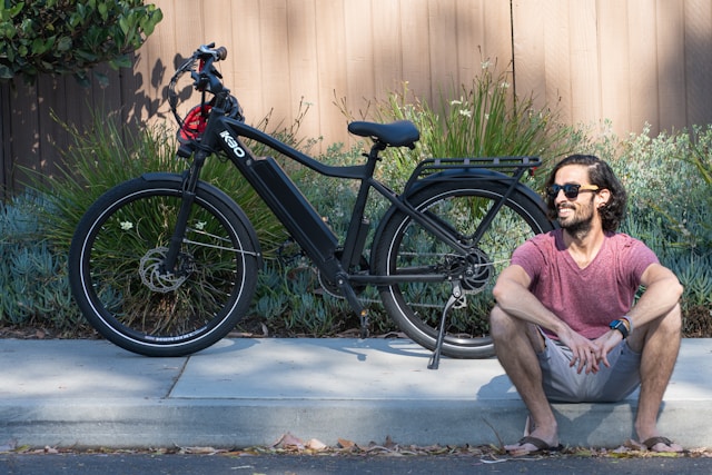 750-Watt Electric Bikes